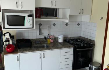 Apto Jurerê 2 quartos 400m da Praia - Foto 10