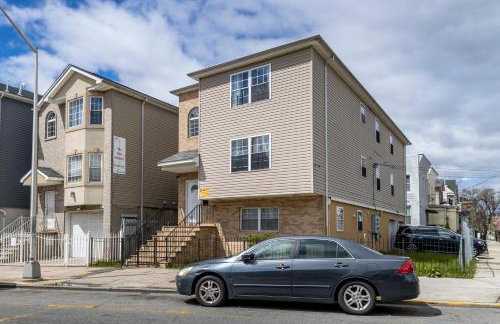 Huge 3BR Urban Gem just 3 miles to NYC plus Free Parking - Foto 13