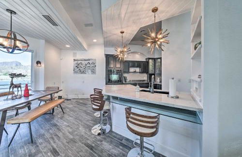 Spacious Parker House on the Colorado River! - Foto 9