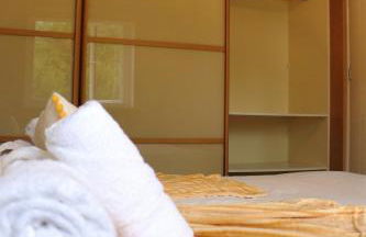 Heathrow Modern House with Parking & Fast WiFi - Foto 19