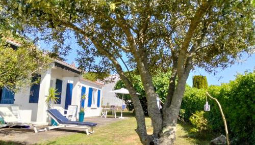 Maison oléronaise avec la plage à pied et la piste cyclable au bout du jardin - Foto 1