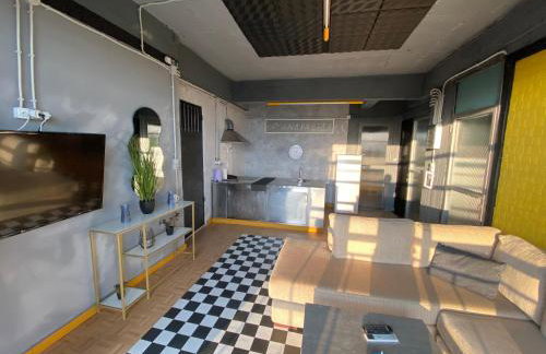 jim villa1 family apartment fast wi-fi free parking - Foto 10