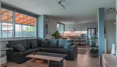 Cuervo Poolside Villa - Photo 3