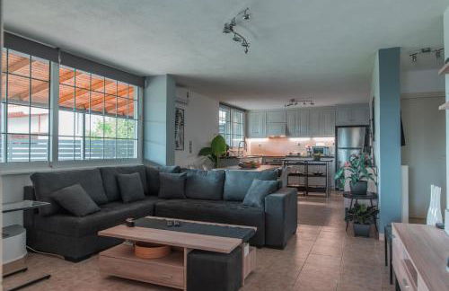 Cuervo Poolside Villa - Photo 3