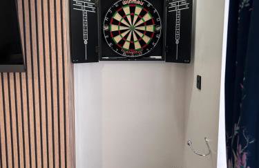 Spaghetti House 6 Bedroom with Large Off-Road Driveway Great for Crews in Vicinity of Starcity and City Centre - Foto 4