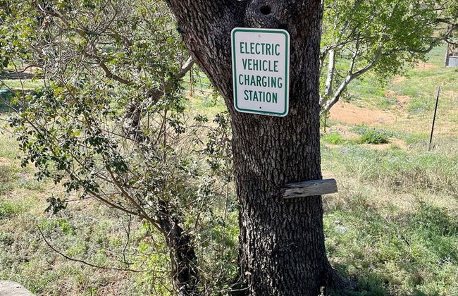 Walk to Lake LV2 EV Charge Fish Hike Pickleball Skyline Club Coming Feb 25 3 Acre Property - Foto 22