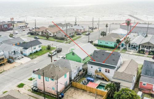 Island Time with Heated Pool Walk to Beach and Pleasure Pier - Foto 3