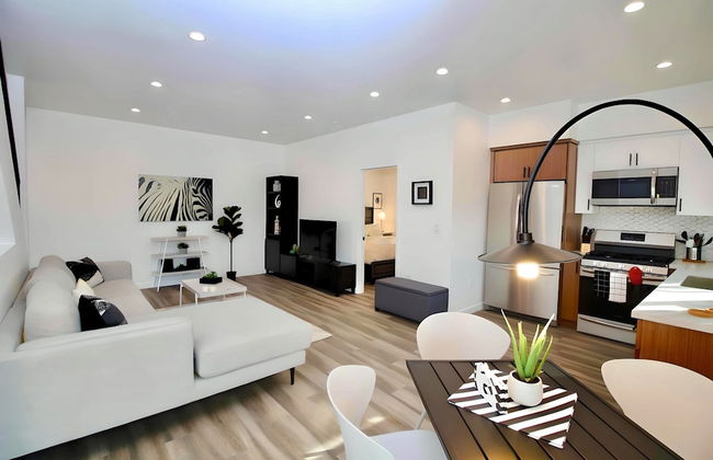 Los Angeles 3BR Villa Suites-FreeParking - Foto 1