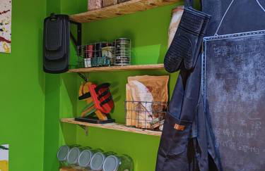 Unique Penthouse with Home Cinema, Panoramic Views & Eco-Chic Design - Foto 17