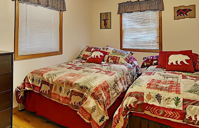 Little House In The Big Woods - Foto 2