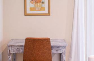 5 bedrooms with 4 Full Bath Fire Pit BBQ and Plush Amen on 1 2 acre - Photo 42