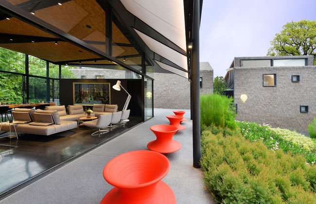 Tree Villa Bangkok - Photo 2