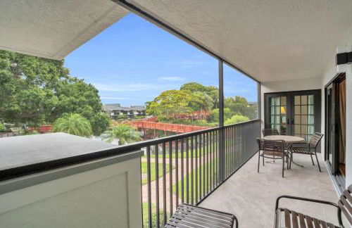 Deluxe Condo with Lake Views - Foto 5