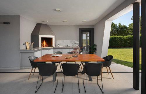 Villa Infinity near Pula for 8 persons with 68 m2 private pool, sauna & kids playground - Foto 4