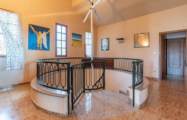 Marvellous Holiday Home near Palermo with Pool & Garden - Foto 2