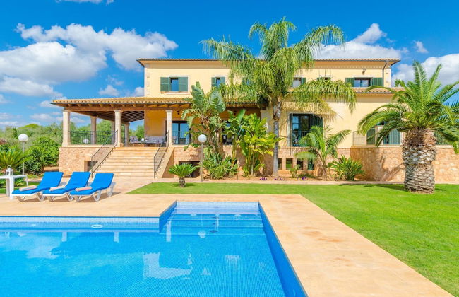 Can Bou in Santa y With 4 Bedrooms and 3 Bathrooms - Foto 1