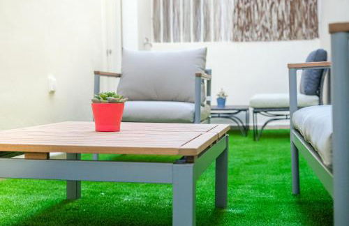 Apartment with Open-air Space - Photo 16