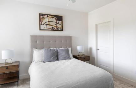 Landing Amazing 3BD Pool Yoga Studio - Photo 18