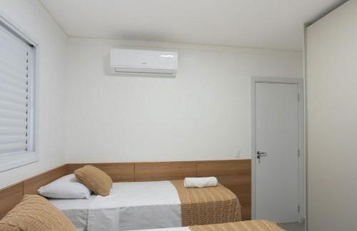 Central Novo 2 Qtos com ar, academia e lava e seca - Foto 8