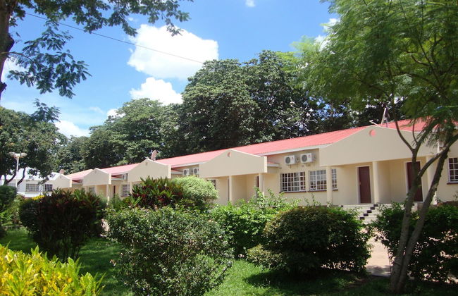 Riverside Apartments - Foto 20