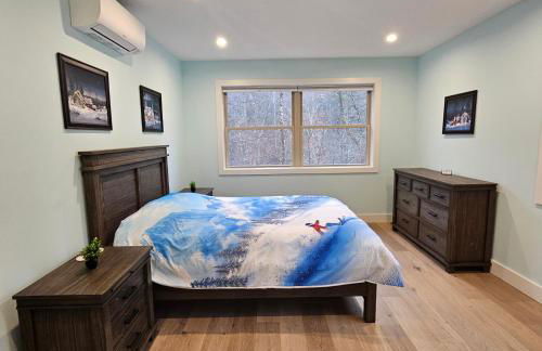 Powder Run - Modern 3BR Basecamp with Hot Tub, AC, EV Charger & Flat Parking - Foto 8