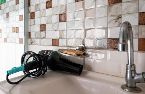 Studio pratico entre duas estações de metrô - Foto 13