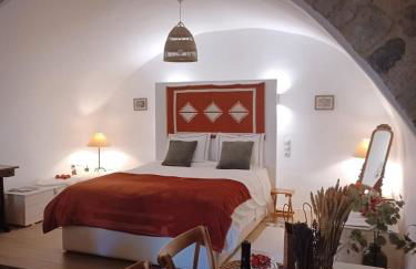 Theta Guesthouse - Photo 19