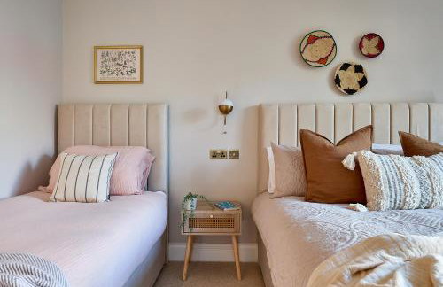 Stylish 4 bed home in Old Trafford next to MUFC - Foto 29