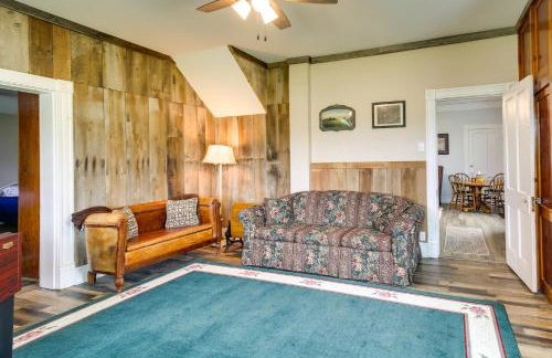 Peaceful Country Home in Serene Setting with Yard - Foto 7