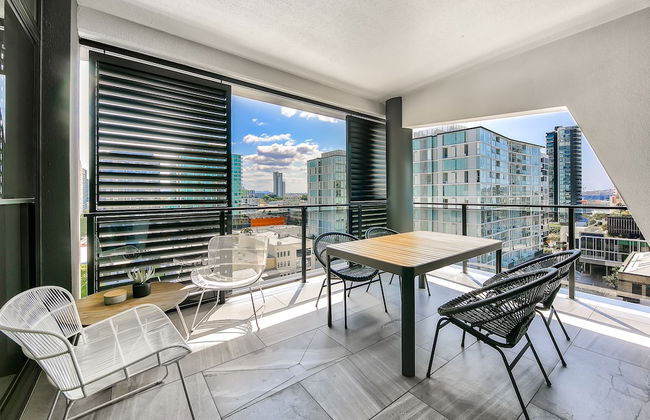 Nero Newstead - Photo 18