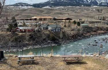 Parkway Yellowstone Guest House Apartment #5 - Foto 18