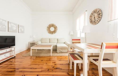 Apartamentos Alcalá - Photo 11