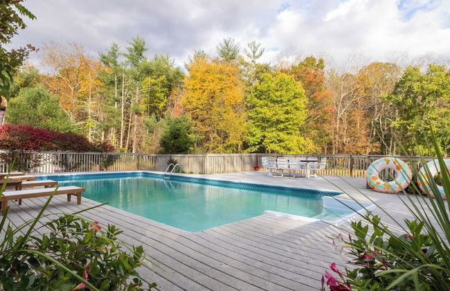 Cortland by Avantstay Charming Heritage Estate w/ Private Lake & Pool - Foto 29