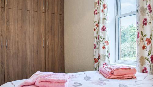 York Apartment - Photo 2