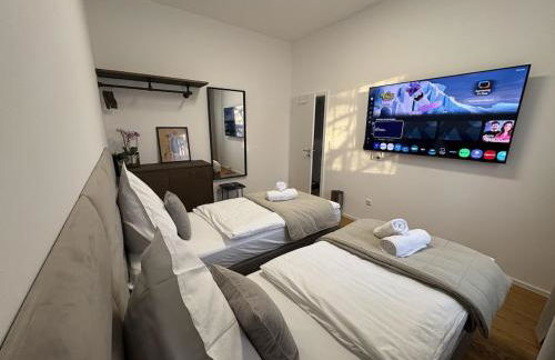 Große City Wohnung Rosenheim 4 Zimmer, 7 Betten - Foto 4