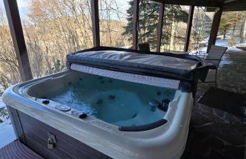 Coopers Run Five Bedroom Log Home with Hot Tub Pool Table and Views - Foto 17