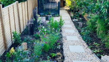 Brand New Cosy Cowes Cottage , 3 Bedroom, Sleeps 5 - Foto 3, Garden