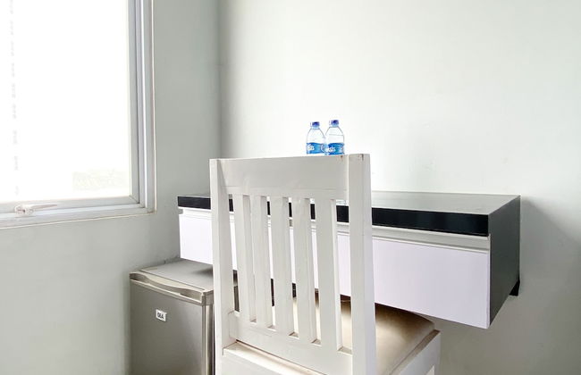 Best Deal And Cozy Studio Tamansari Mahogany Karawang Apartment - Photo 19