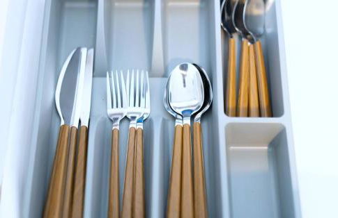 Renovated 3 bedroom close to downtown! - Photo 32