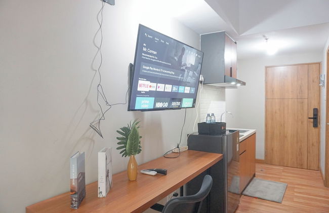 Homey Studio LRT City Jatibening Apartment - Photo 2