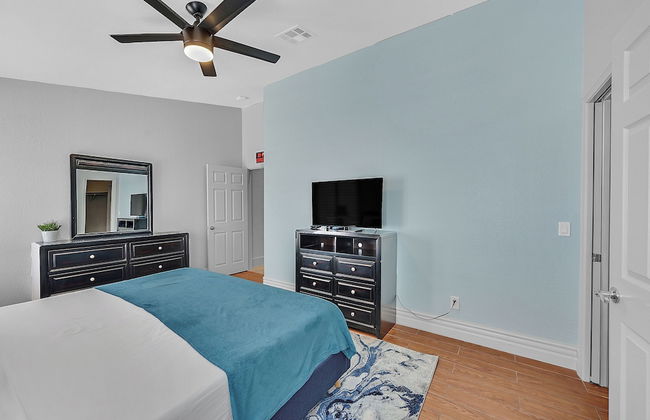 Villa - 8 Bedrms 5 Bths 15 Beds - Foto 10