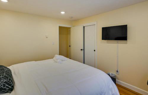 Boston Duplex with Foosball Table 11 Mi to Downtown - Foto 13