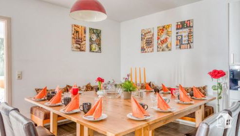 Ferienhaus auf einer Ebene mit eigenem Garten, Sommerpool und Badefass - Foto 4