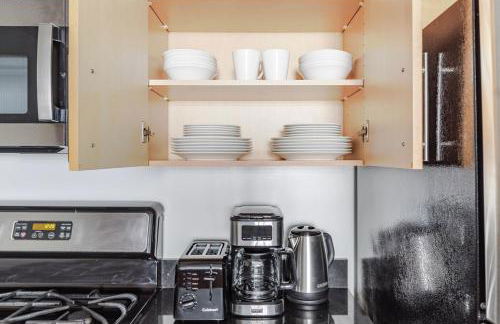 Blueground Long Island City pool nr Gantry Plaza NYC-2233 - Foto 8