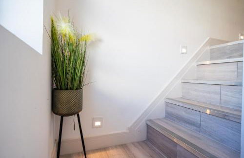 Snug studio near Gatwick - Foto 6