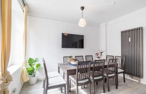 Two Bedroom Apartment and Bathrooms - Foto 14