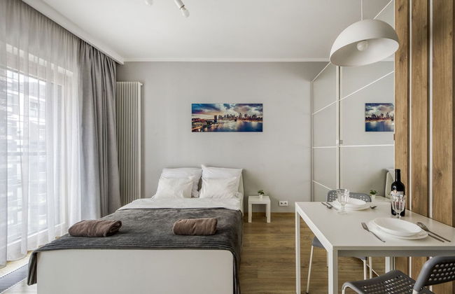 Warsaw Night Apartments MennicaResidence - Photo 11