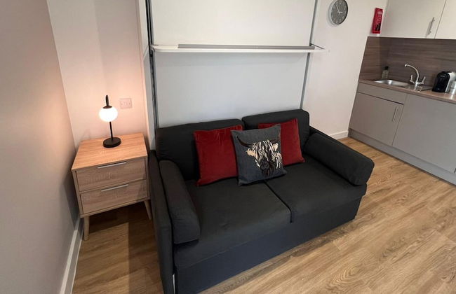 Aberdeen by Charles Hope - Foto 14