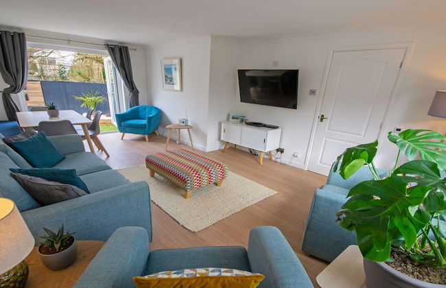 Oceanside Sleeps 6 Walk to Beach & Stylish - Foto 2