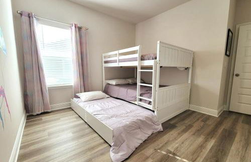 New 5BR Beach Access Heated Pool Free Golf Cart Game Rm - Foto 37